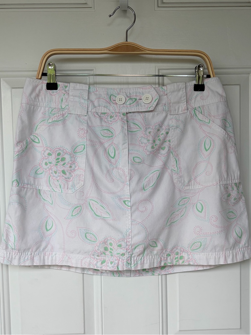 •New York & Co• Floral Patterned Skort - Size 10